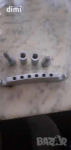 държач за сруни от Гипсън модел, снимка 2 - Китари - 52898071