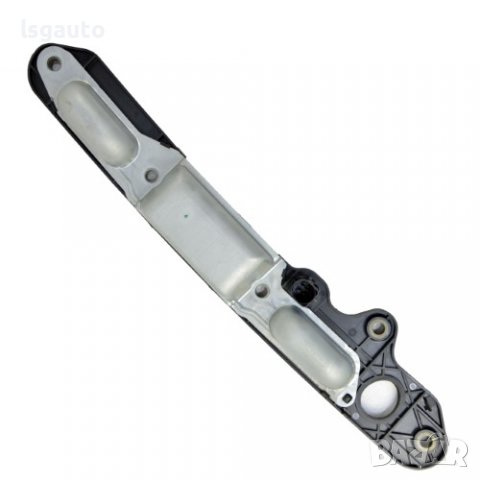 Лайсна с бутон отваряне заден капак и осветление номер Volkswagen Jetta V() ID:93944, снимка 2 - Части - 39659824