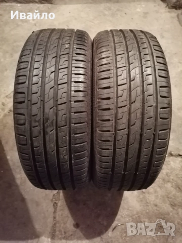 Продавам 2 броя летни гуми 205.50.17 дот 2022 barum чисто нови 