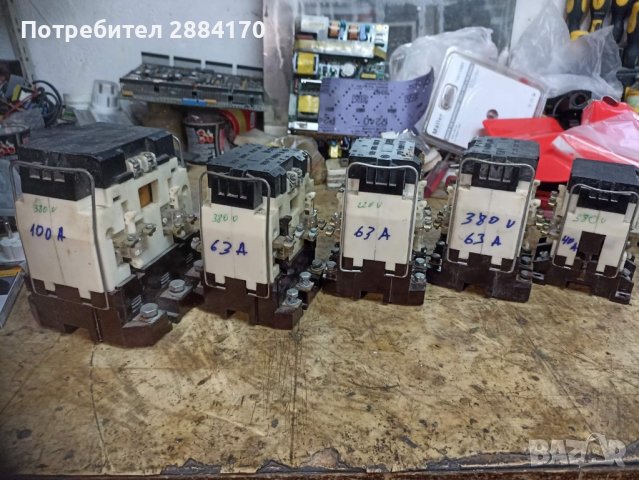 Чешки контактори, снимка 1 - Други машини и части - 37539411