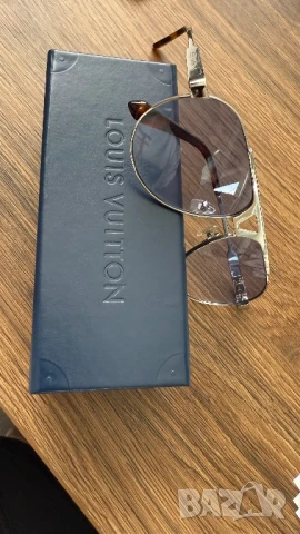 Очила, снимка 2 - Слънчеви и диоптрични очила - 51035317