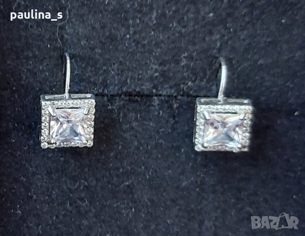 Два различни чифта / Сребърни обеци с Моисанит / проба 925  , снимка 3 - Обеци - 35616027