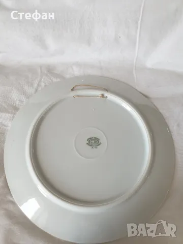 Порцеланова чиния, снимка 4 - Антикварни и старинни предмети - 50241408