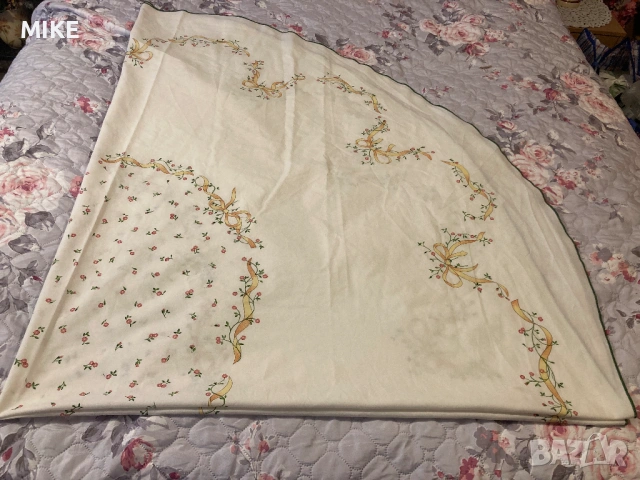 Голяма покривка за маса Johnson Bros