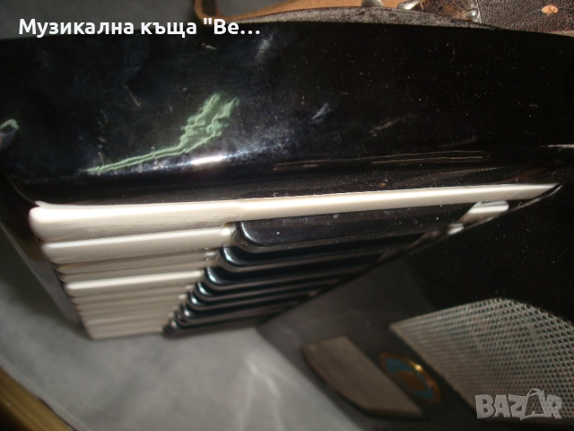 Акордеон Велтмайстер 12 баса, снимка 7 - Акордеони - 52197530
