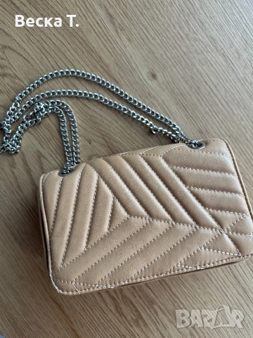 Дамска чанта на PULL&BEAR