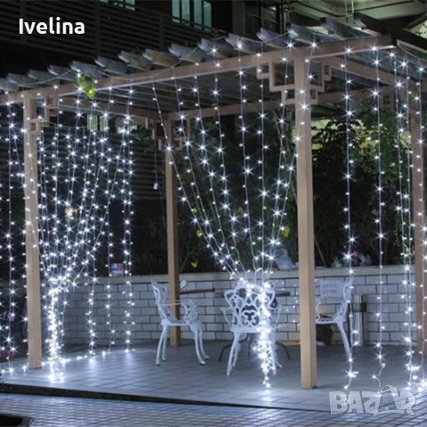 Коледна украса - LED светеща завеса, 300x60 см