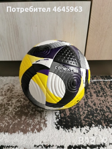Футболна топка за тренировки и мачове. Чисто нова. Размер 5 