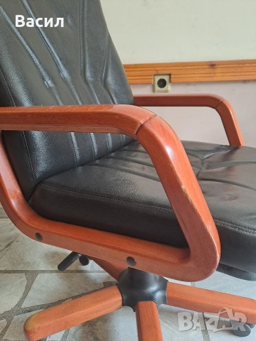 Голям офис стол , снимка 5 - Столове - 54098251