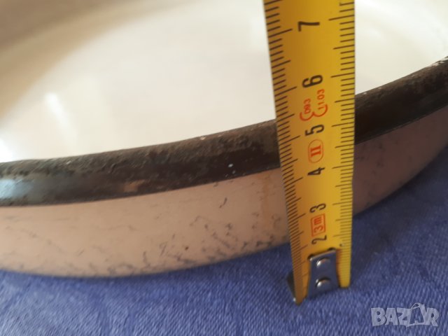 Емайлирана тава 31см. диаметър, 5 см. височина бежова, снимка 4 - Съдове за готвене - 31274712