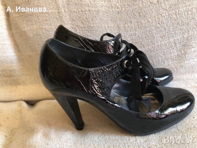 Дамски обувки естествен лак Carvela, снимка 3 - Дамски обувки на ток - 29288656