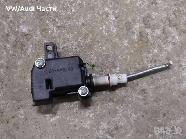 Машинка заден капак багажник за Сеат Леон Толедо Seat Leon Toledo , снимка 2 - Части - 49924135