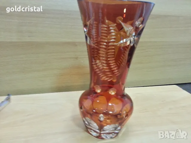 стара кристална ваза цветен червен кристал Бохемия , снимка 6 - Антикварни и старинни предмети - 49691645