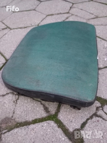 Облегалка от руска седалка , снимка 2 - Селскостопанска техника - 51980055