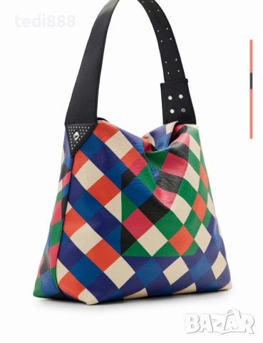 нова чанта Desigual, снимка 4 - Чанти - 51796869