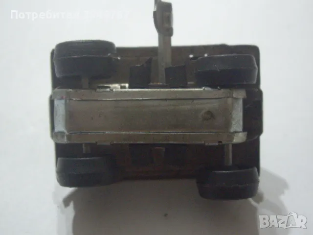 Старо малко танкче с ключе за навиване., снимка 4 - Колекции - 48262508