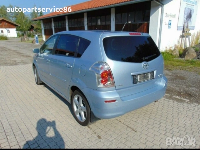 Мотор за предни чистачки за Toyota Corolla Verso 2.2 D4D (2007) 85110-0F020, снимка 2 - Части - 54349805