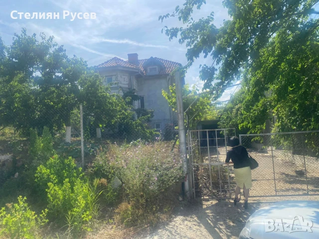 интересна къща / вила в с. Айдемир, Татарица, ул. ”Снежанка” 8, последната пресечка под *трите П* . , снимка 7 - Къщи - 50945348