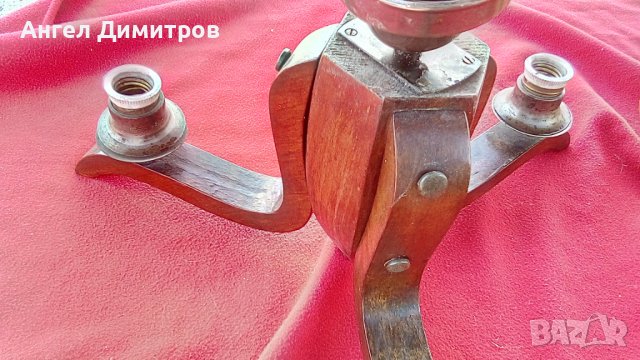 Страхотен дървен полюлей с три лампиона, снимка 8 - Антикварни и старинни предмети - 37135529