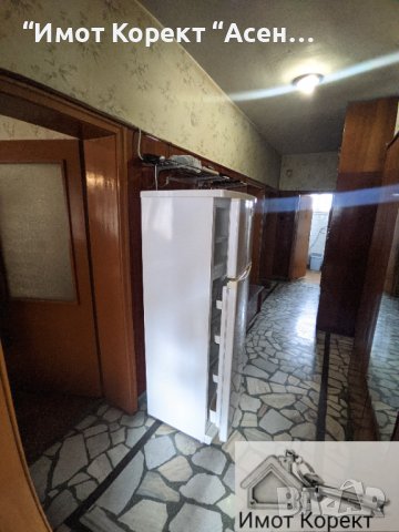 Имот Корект продава 4-Стаен апарт,до Центъра , снимка 5 - Апартаменти - 39972502