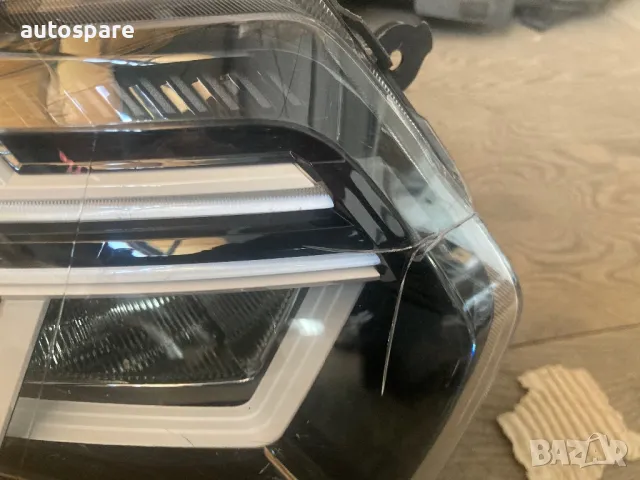 Оригинален десен фар Дачия Дьстар Dacia Duster Led. 22-24.  , снимка 5 - Части - 49631553