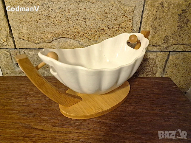 Керамична купа с дървена стойка, снимка 2 - Декорация за дома - 53065491