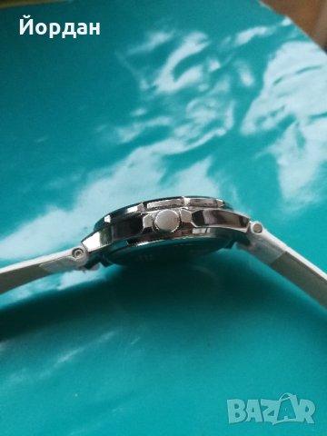 Guess, снимка 3 - Дамски - 31095136