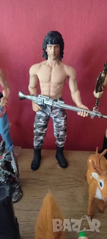 Екшън фигура на Рамбо(Rambo)1/6-28 см, снимка 3 - Колекции - 53903912