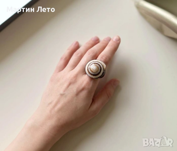 Пръстен от естествен рапан. Уникален!, снимка 3 - Пръстени - 53375542