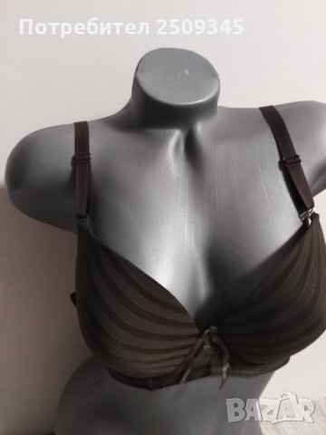 Сутиени D чашка, снимка 3 - Бельо - 30385713