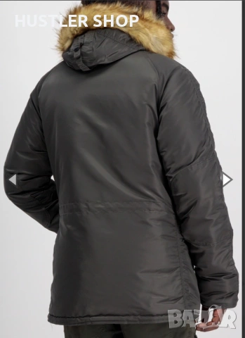 Мъжка парка ALPHA INDUSTRIES. Размер XL, снимка 2 - Якета - 53277663