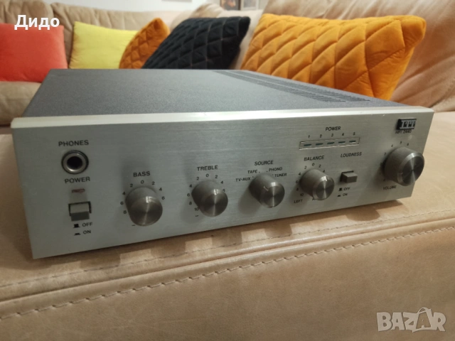 Усилвател / ITT 2440 , снимка 2 - Ресийвъри, усилватели, смесителни пултове - 54044551