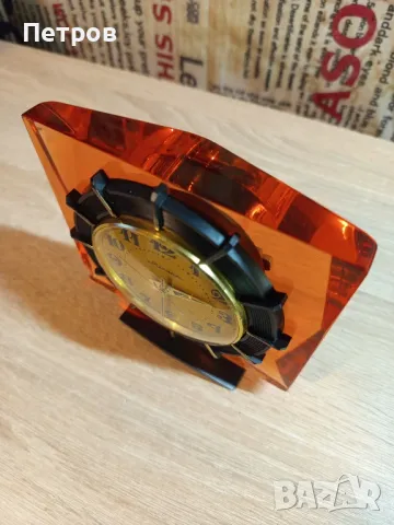 Стар Настолен Часовник"Молния"(Molnia), снимка 4 - Антикварни и старинни предмети - 50021334