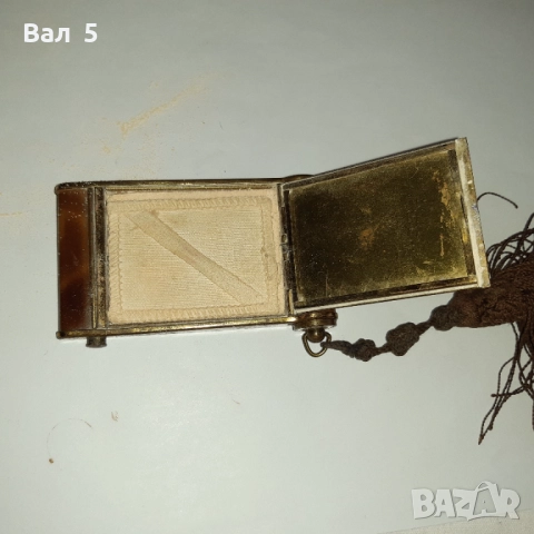 Много стара красива рядка пудриера с червило - 100 годишна, снимка 3 - Антикварни и старинни предмети - 51920626