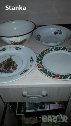 Порцеланови чинии