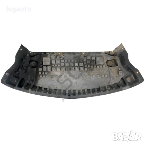 Кора под радиатори Mercedes-Benz E-Class (W212) 2009-2016 ID:147564, снимка 2 - Части - 50903412