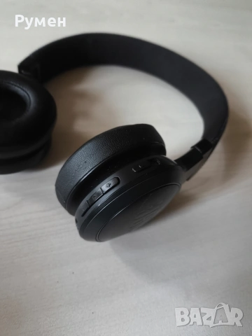 Безжични bluetooth слушалки JBL LIVE 400BT, снимка 8 - Bluetooth слушалки - 53916547