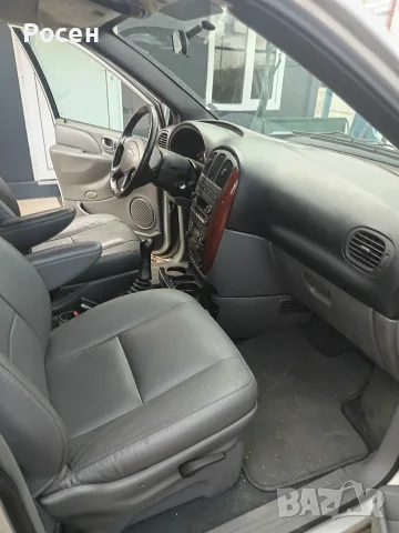 Продавам Крайслер Вояджър , снимка 10 - Автомобили и джипове - 56504575