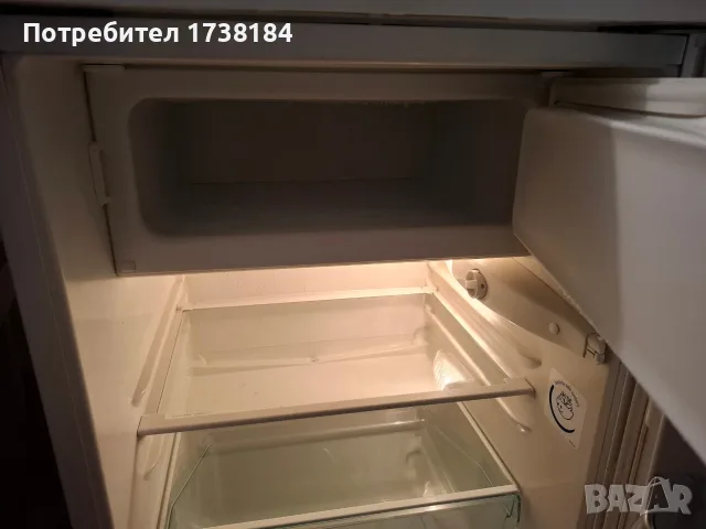 Малък хладилник Електролукс , снимка 3 - Хладилници - 56080028