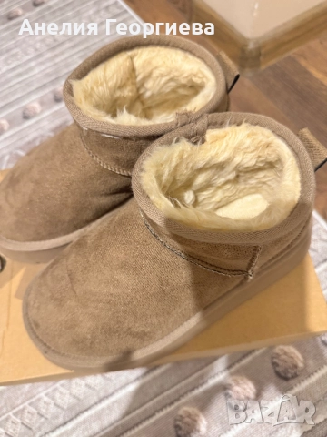 Дамски боти UGG, снимка 4 - Дамски боти - 52327339