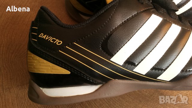 Adidas DAVICTO Размер EUR 40 2/3 / UK 7 за футбол в зала 200-12-S, снимка 2 - Спортни обувки - 38347468