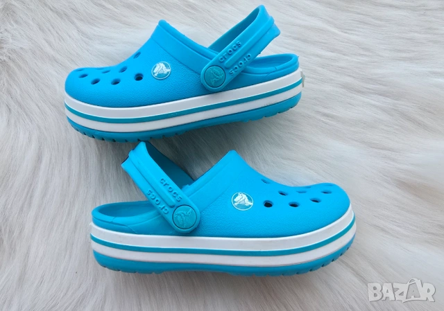 Оригинални Crocs №22/23, снимка 5 - Детски сандали и чехли - 49749207