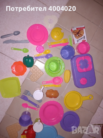 Приспособления за детска кухня,чаши,чинии,прибори,храни.:6лв за всички, снимка 7 - Фигурки - 44509688