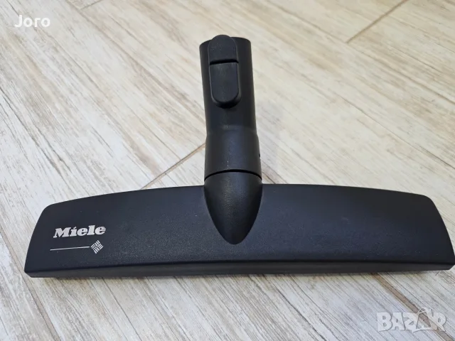 чисто нова четка за прахосмукачка miele 