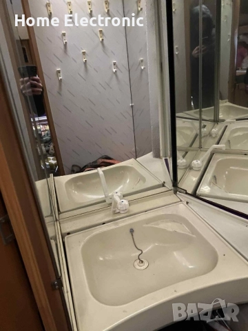 Каравана Knaus 900кг, снимка 8 - Каравани и кемпери - 52723937