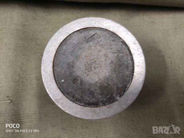 Продавам малка наковалня