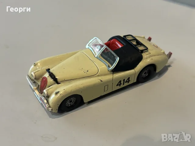Jaguar XK 120 Corgi , снимка 3 - Колекции - 55991297