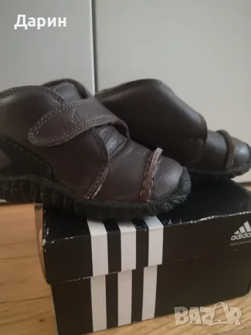 Бебешки кожени обувки ADIDAS, 19 номер, снимка 2 - Бебешки обувки - 56346526