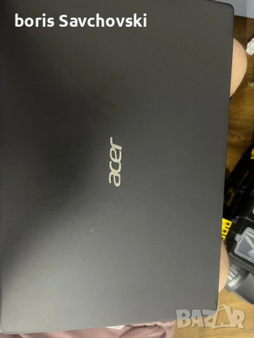 Продавам Лаптоп Acer Aspire 3 с без зарядно 