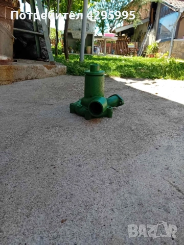 Водна помпа за Комбайн Форшрит Е516 ,Е517